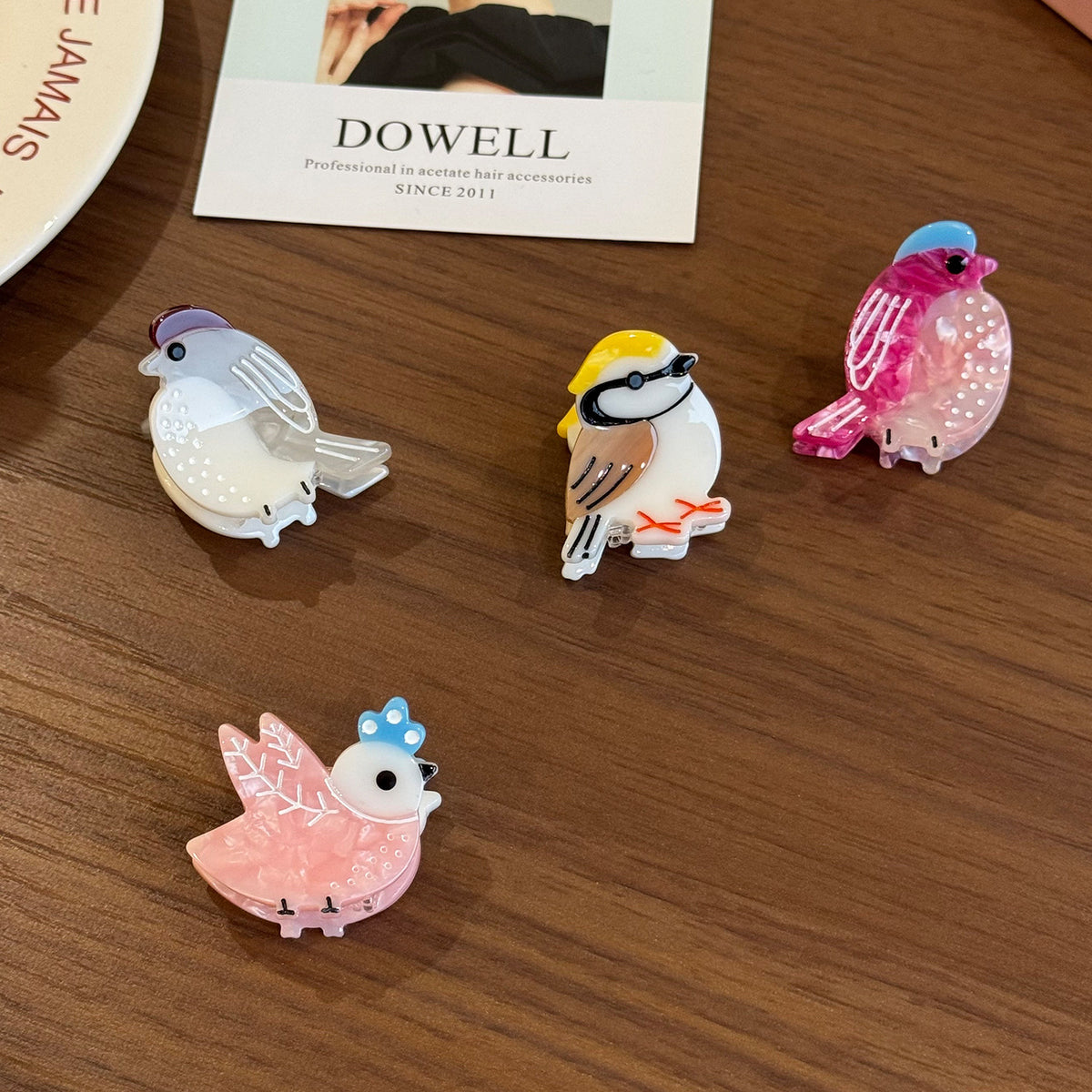 Mini bird hair claw