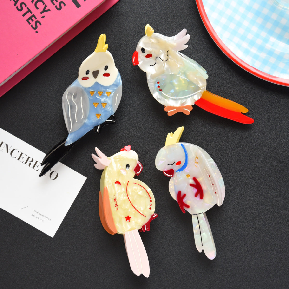 Animal Bird Parrot Hair Claw