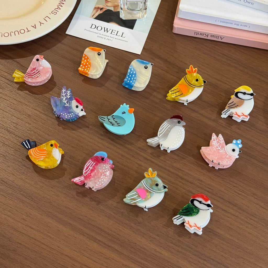Mini bird hair claw