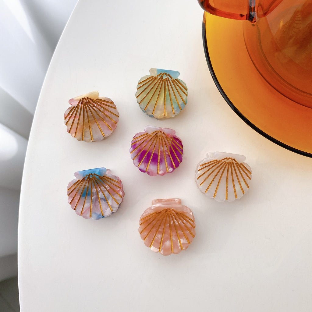 mini shell hair claw