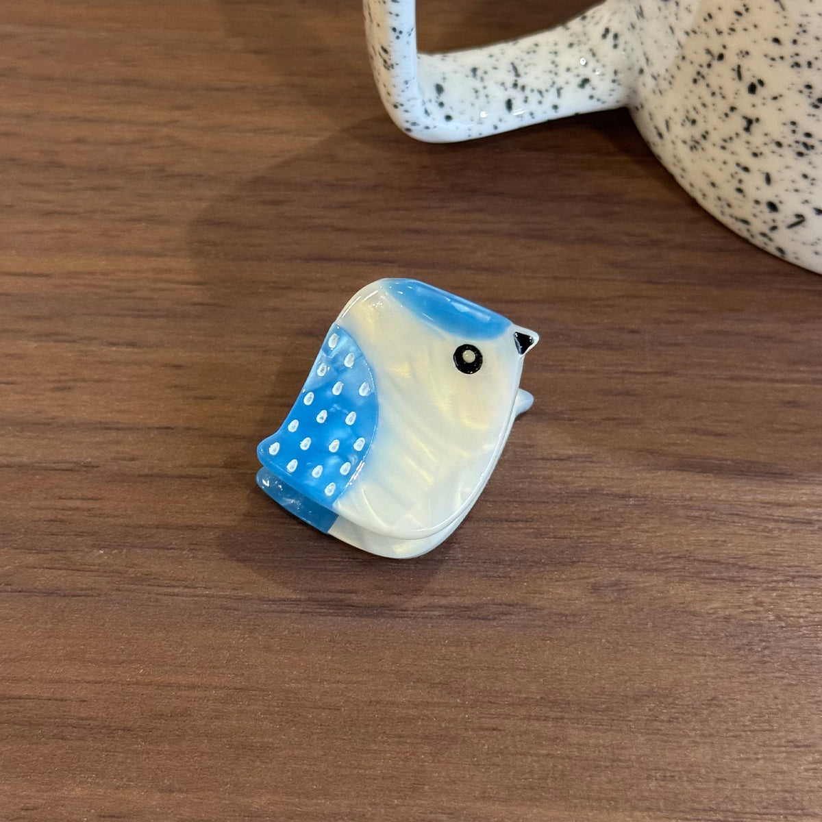 Mini bird hair claw