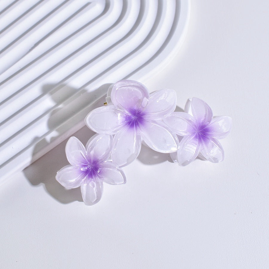 matte flower grab hair claw