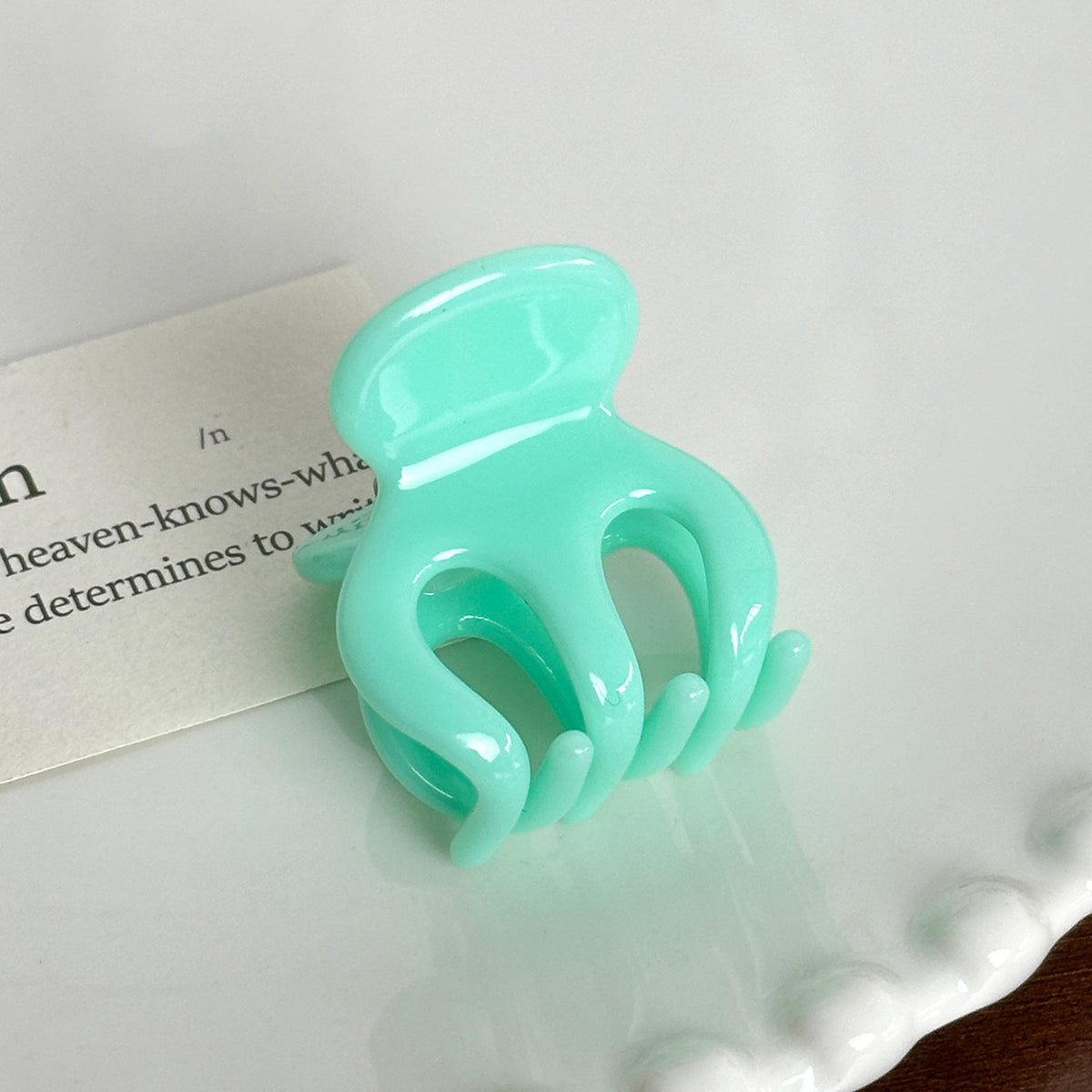 small jelly bangs hair clip