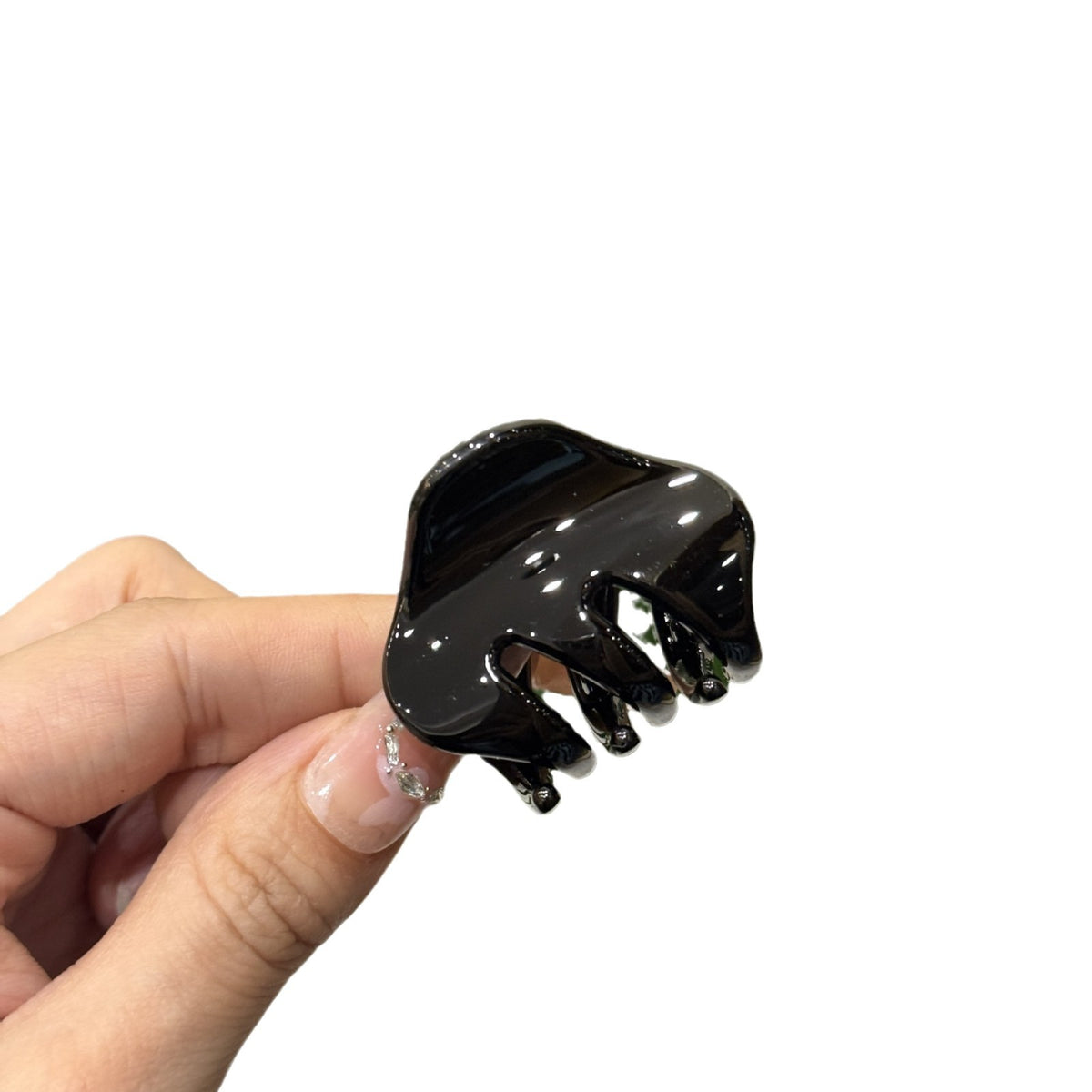 small clouds hair claw