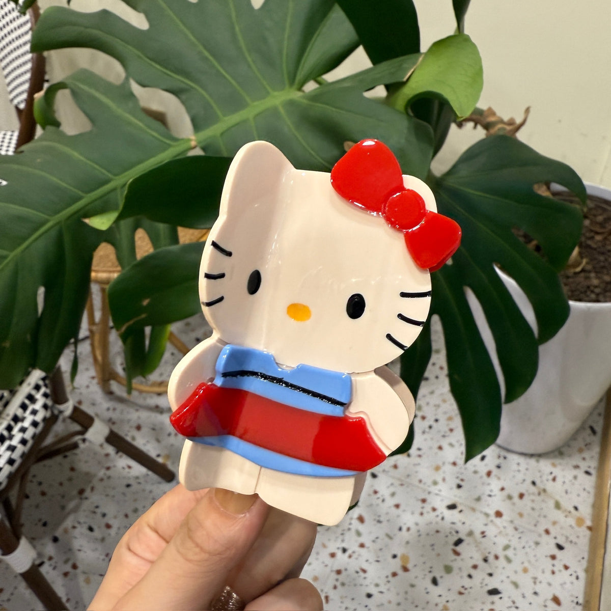 hello kitty hair claw