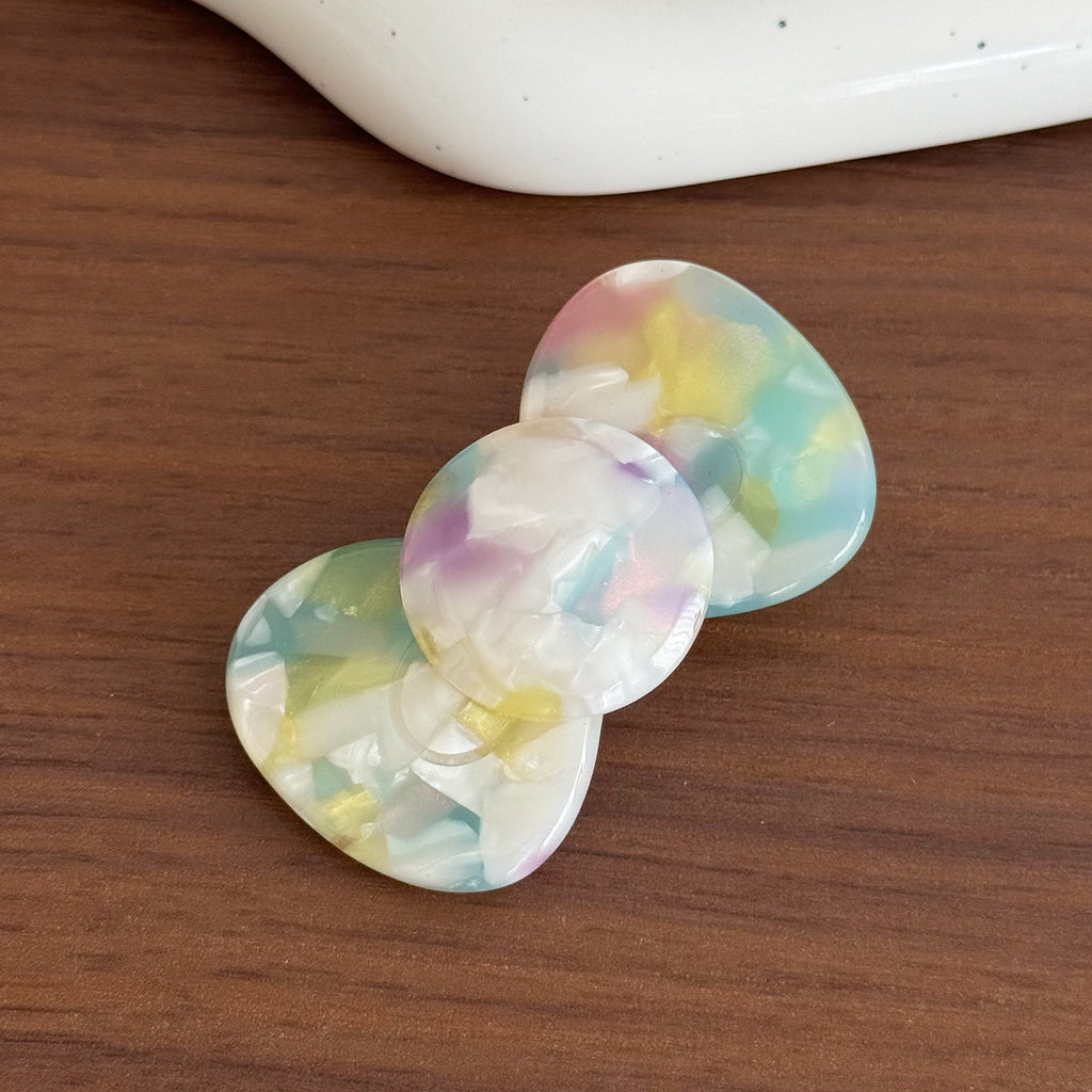 Hello Kitty's bow Hair Clip