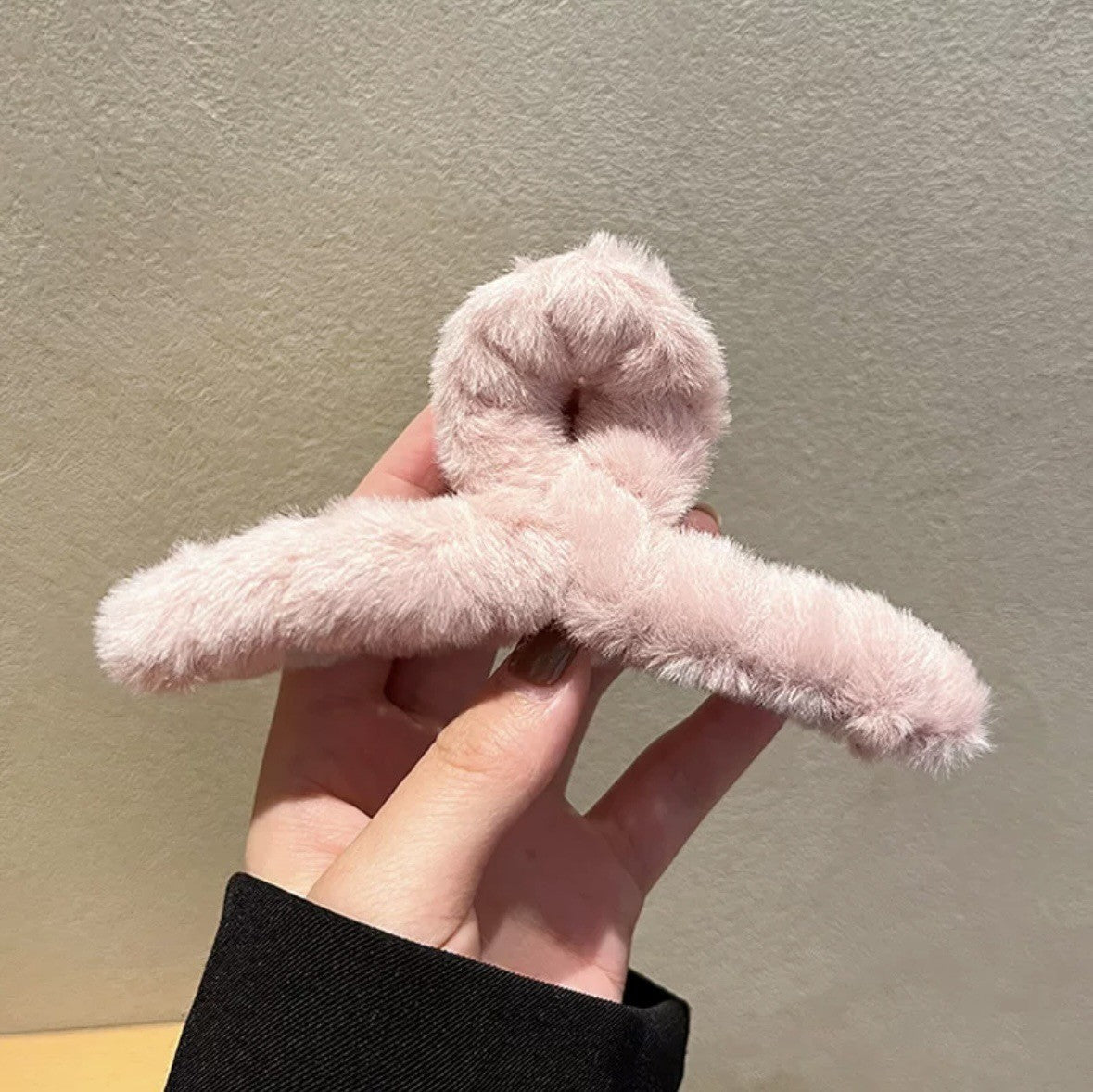 Autumn/Winter Plush Claw Clip
