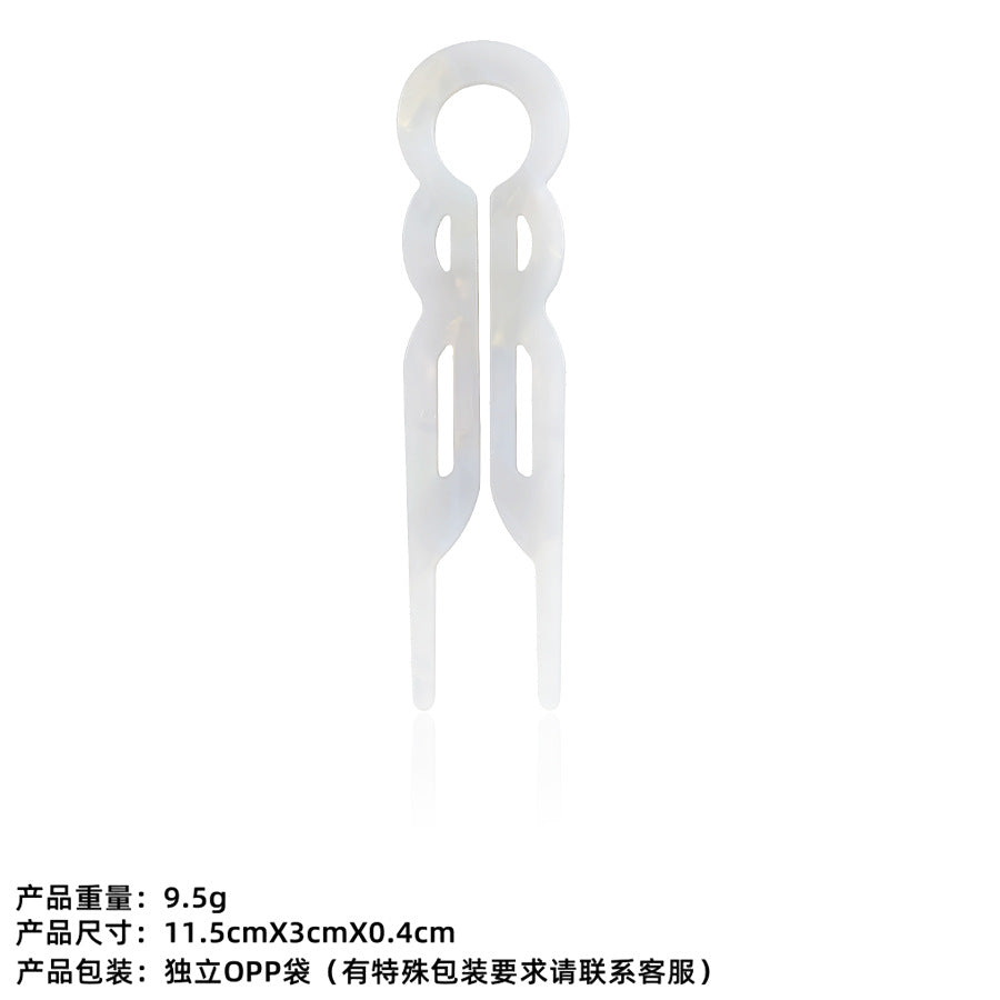 U-shaped acetic acid hairpin