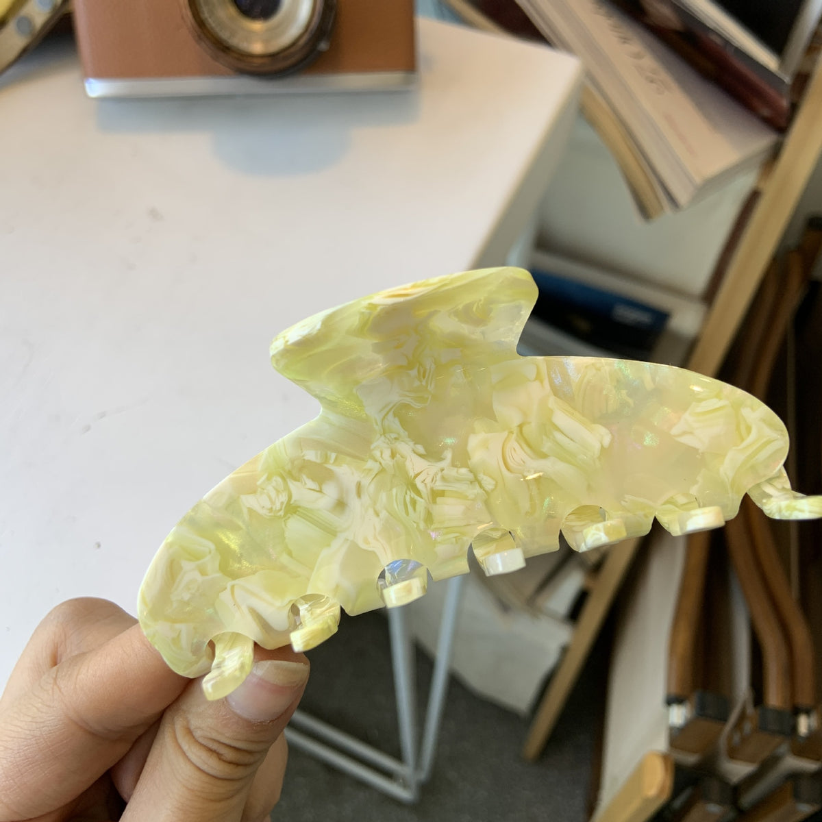 cherry blossom big hair claw