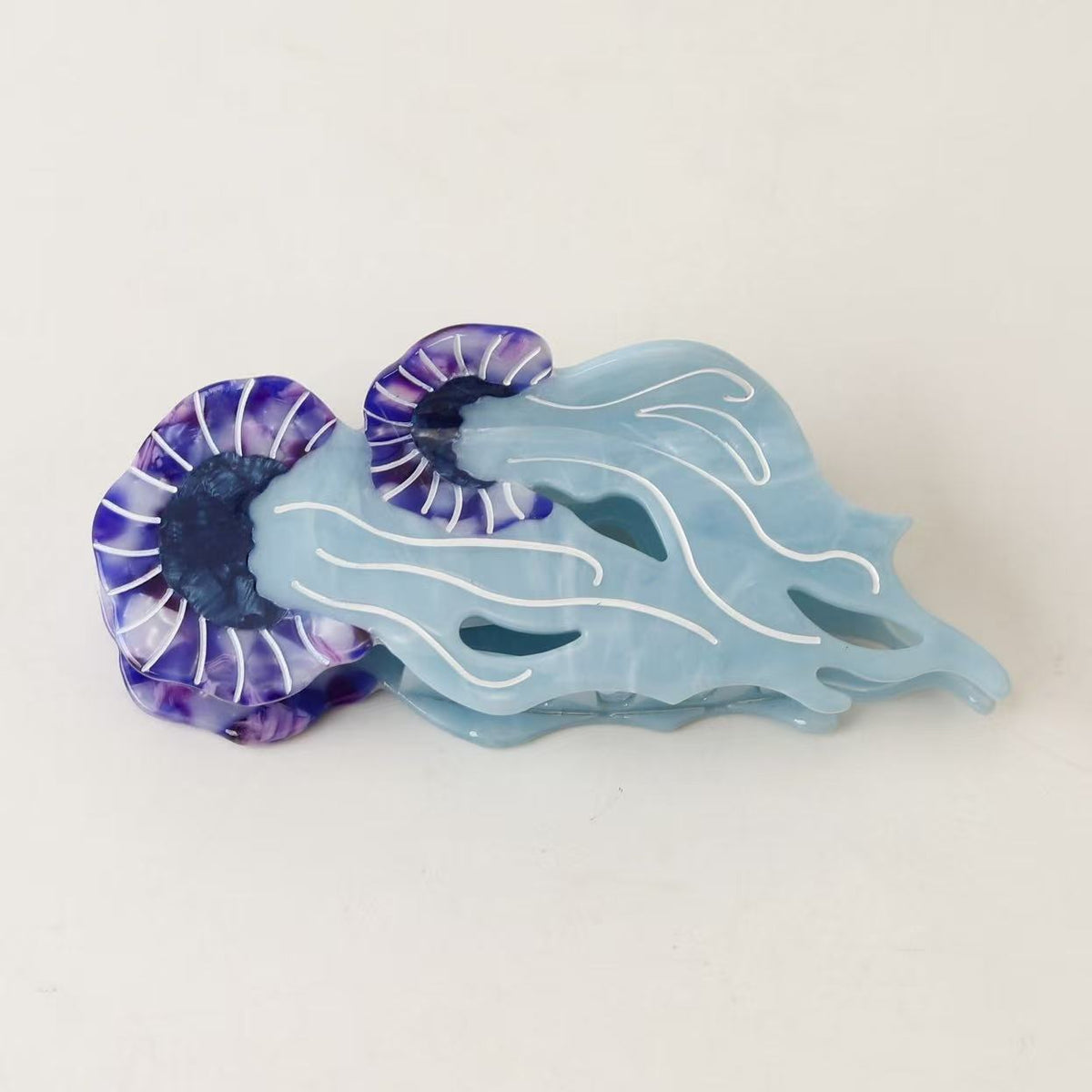 marine jellyfish hair claw