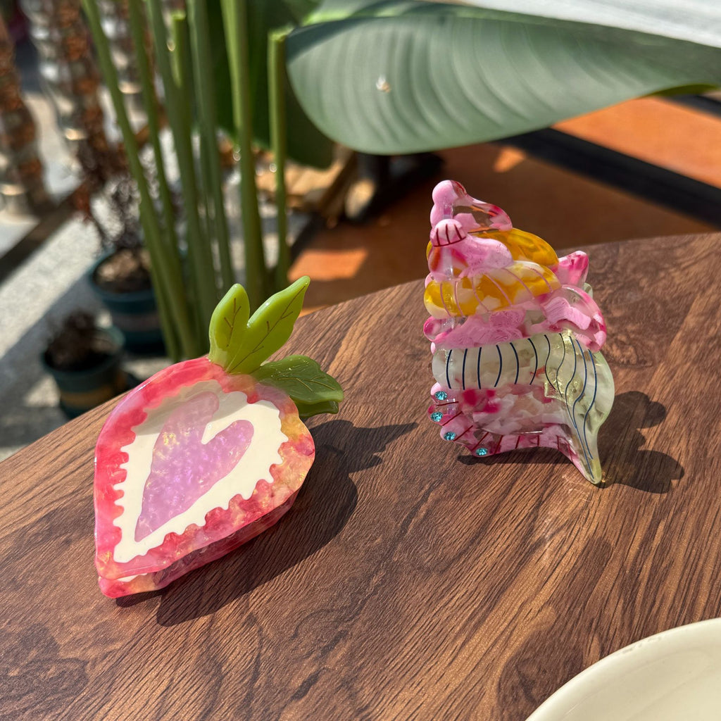 strawberry heart  hair claw