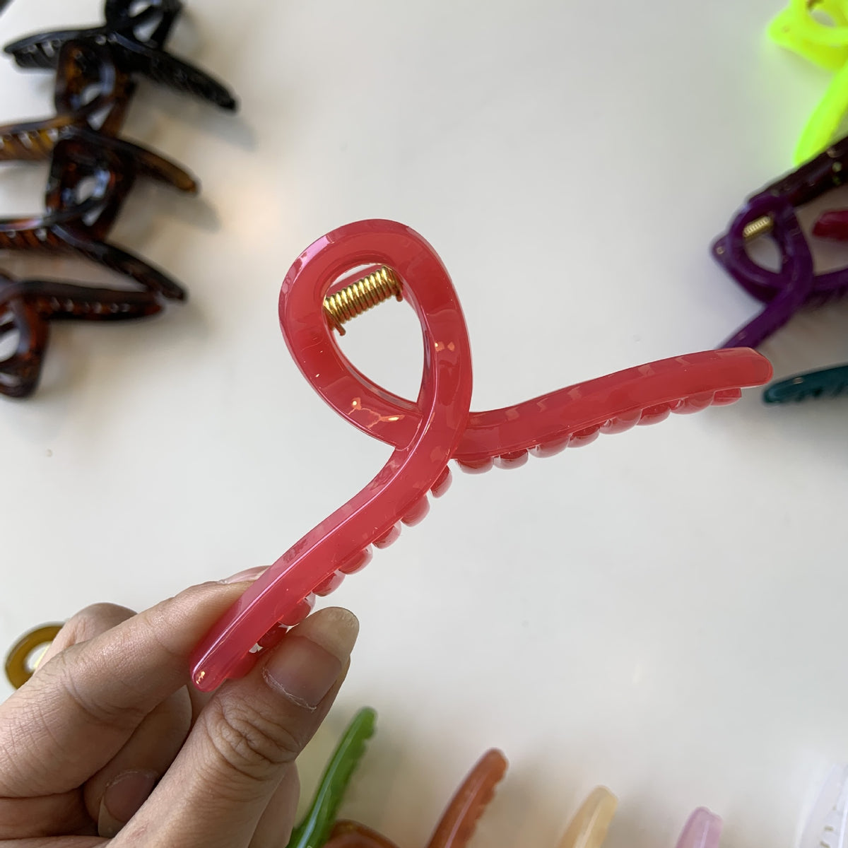 11cm clothes hanger hair claw