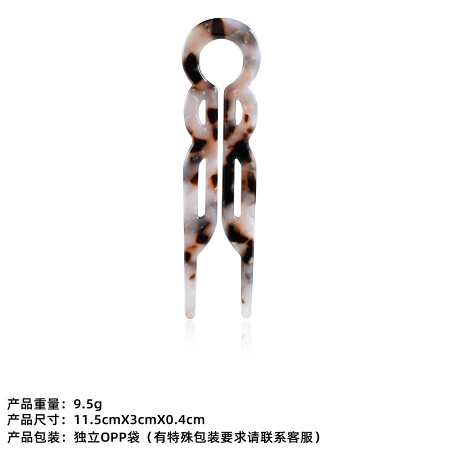 U-shaped acetic acid hairpin
