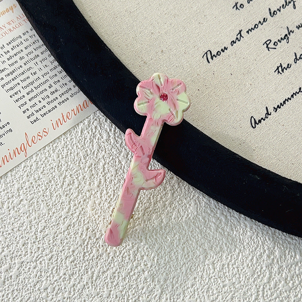 texture flower hair clip