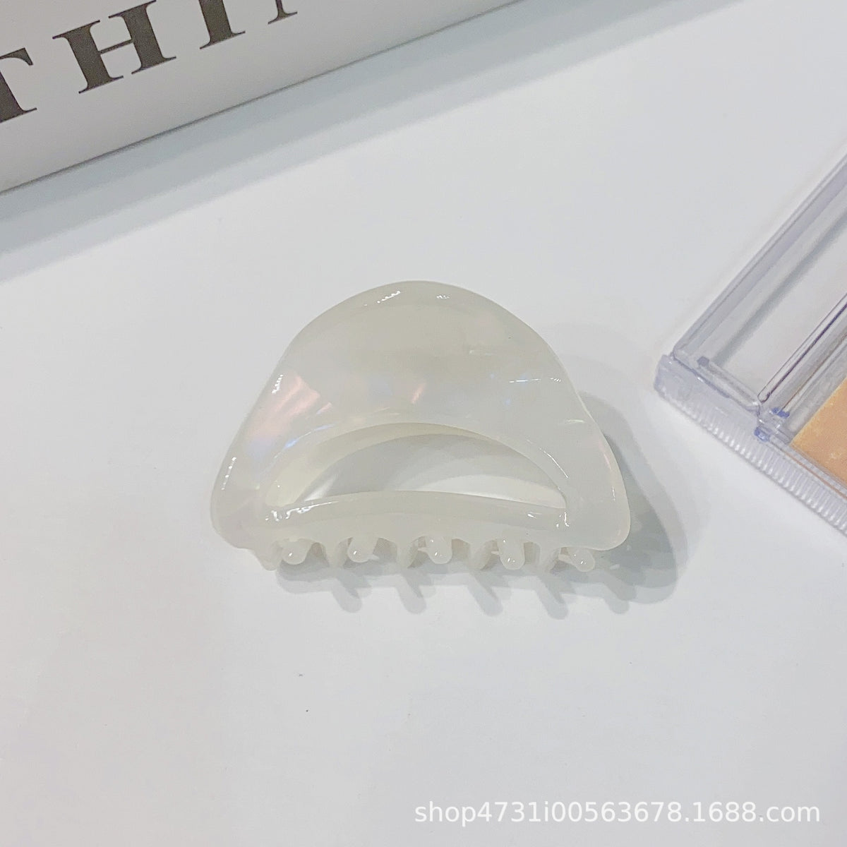 French acetic acid hairpin retro hollow tortoiseshell hair claw