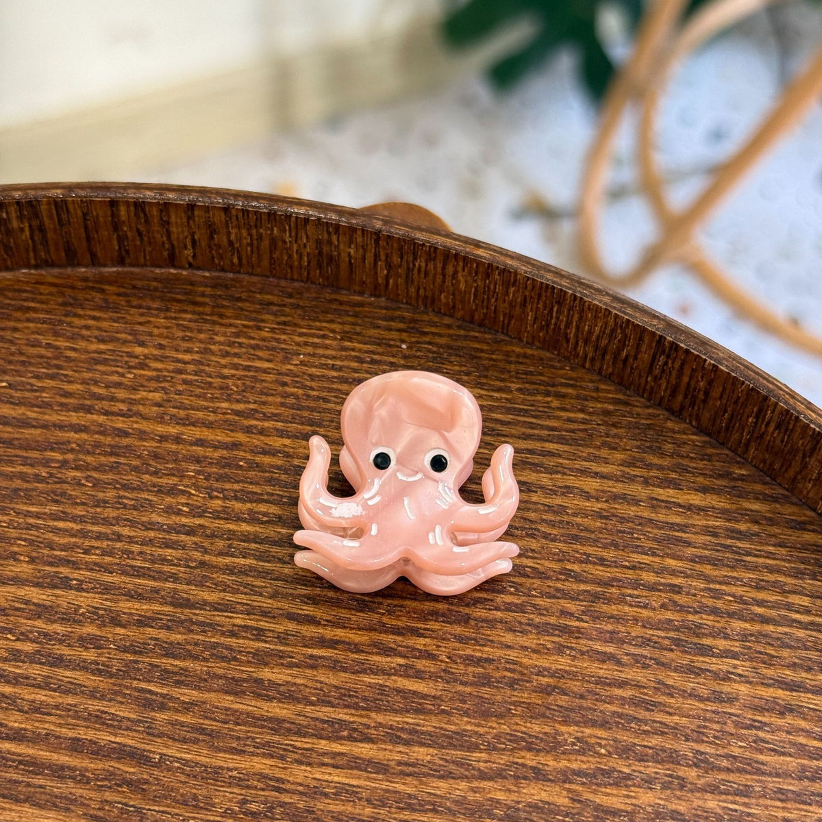 Mini ocean octopus, dolphin, and whale hair claw