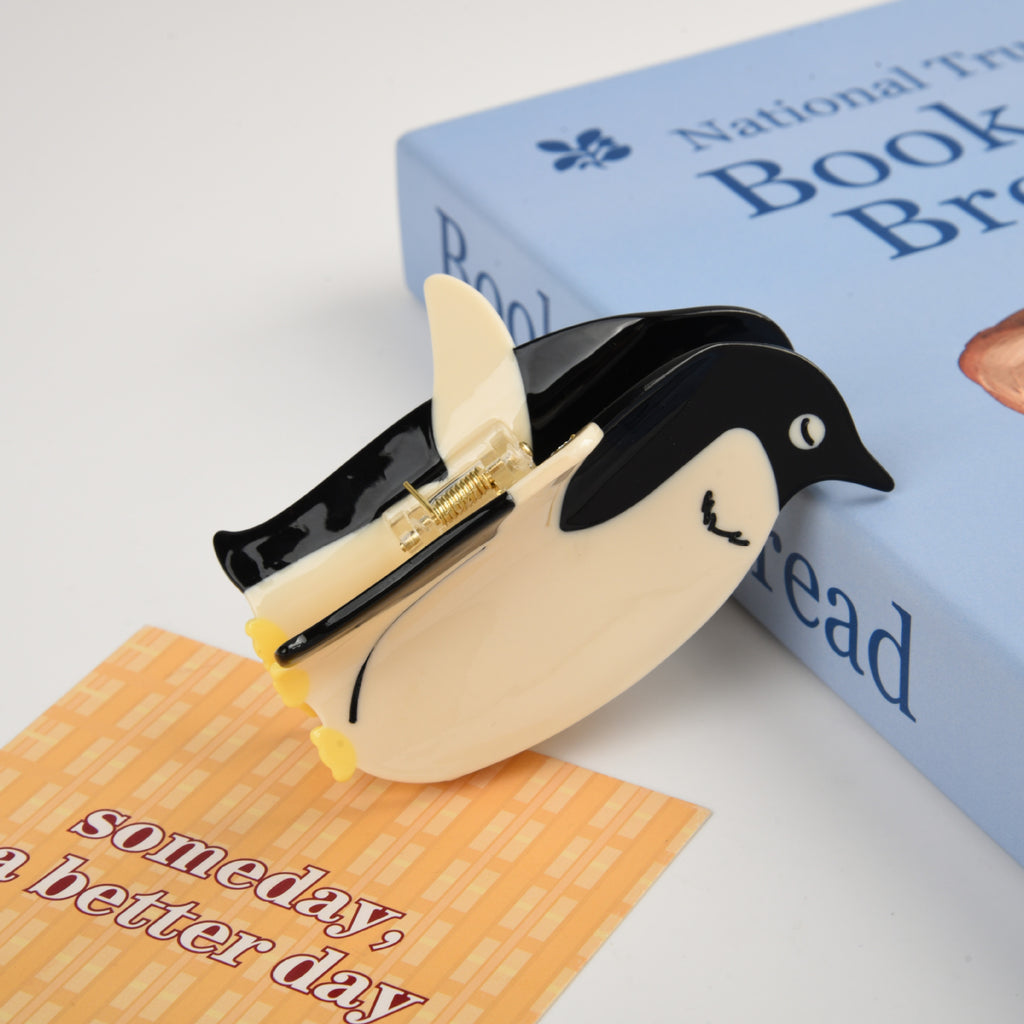 penguin hair claw