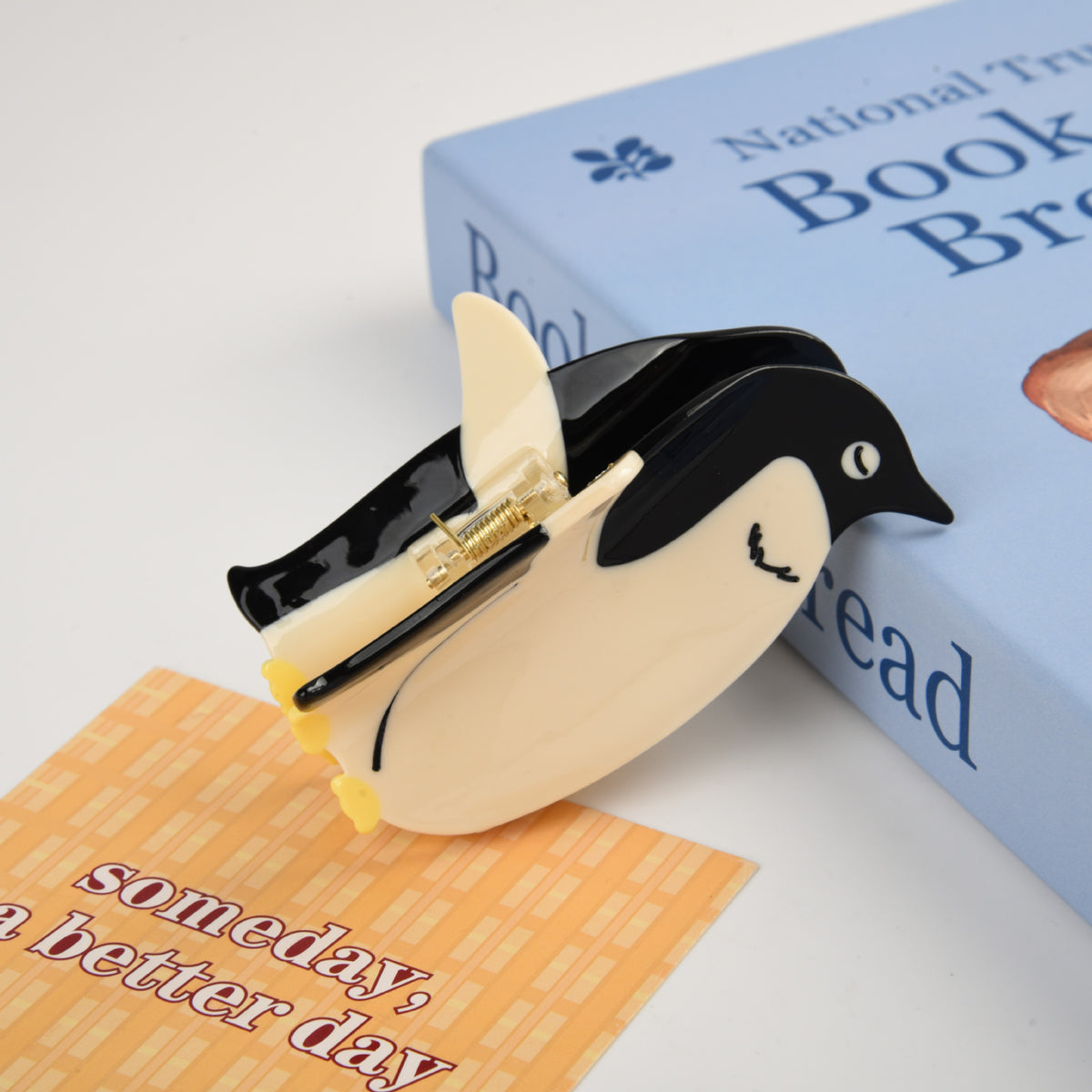 penguin hair claw