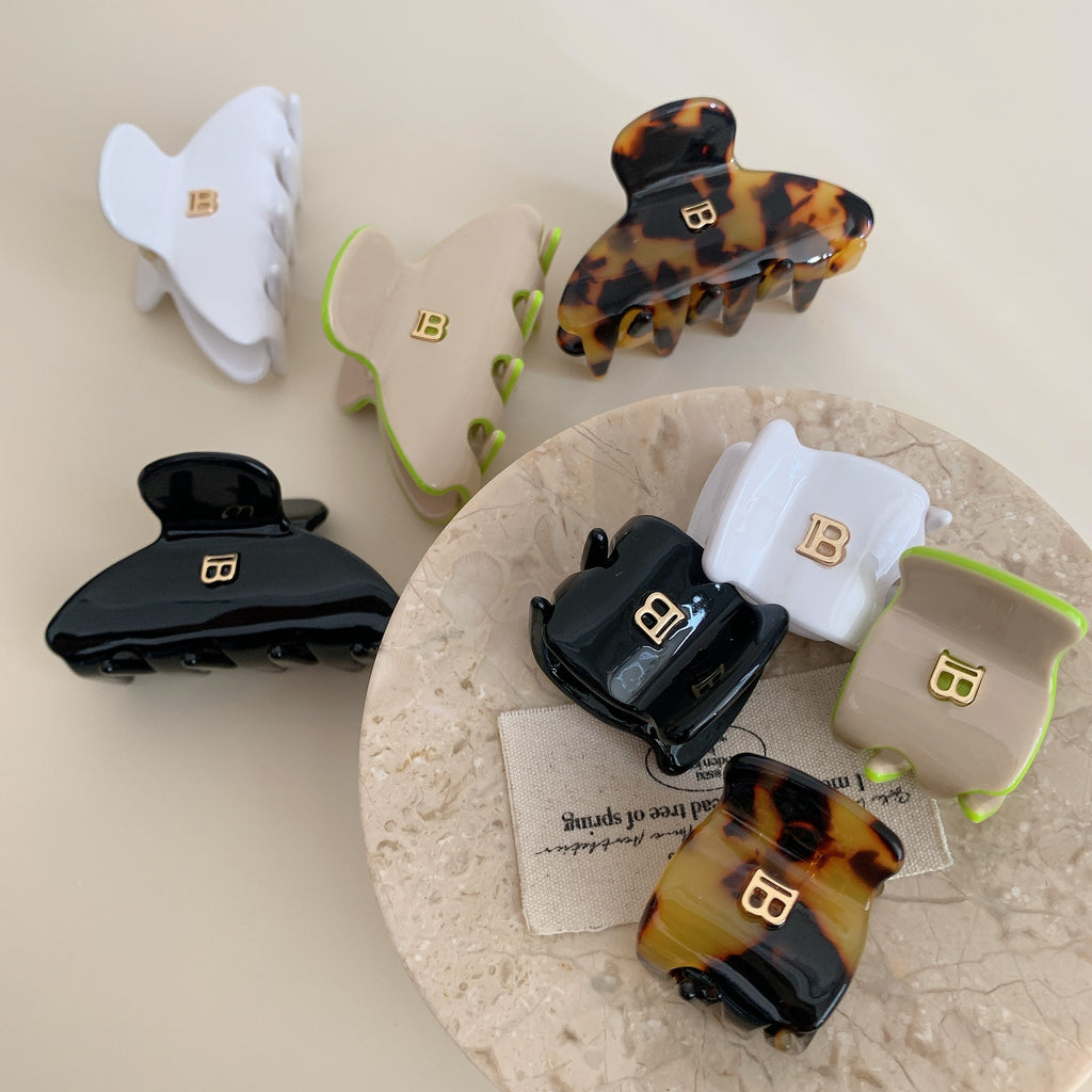 Korean version letter b hair claw