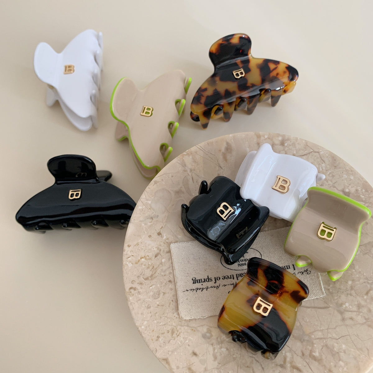 Korean version letter b hair claw