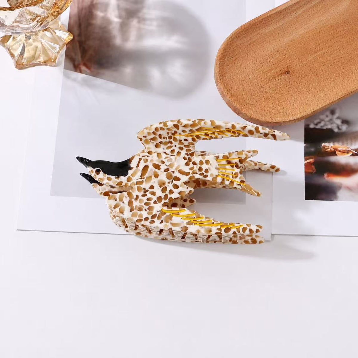 bird hair claw