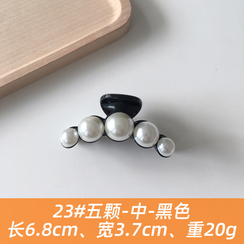 pearl hair claw
