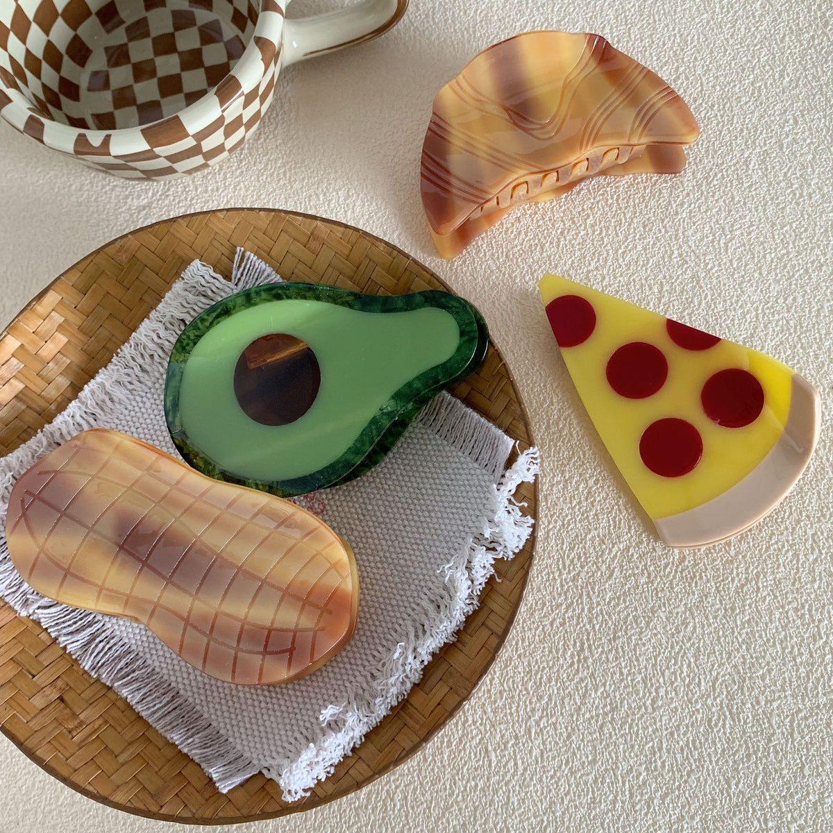 pizza food avocado hair claw