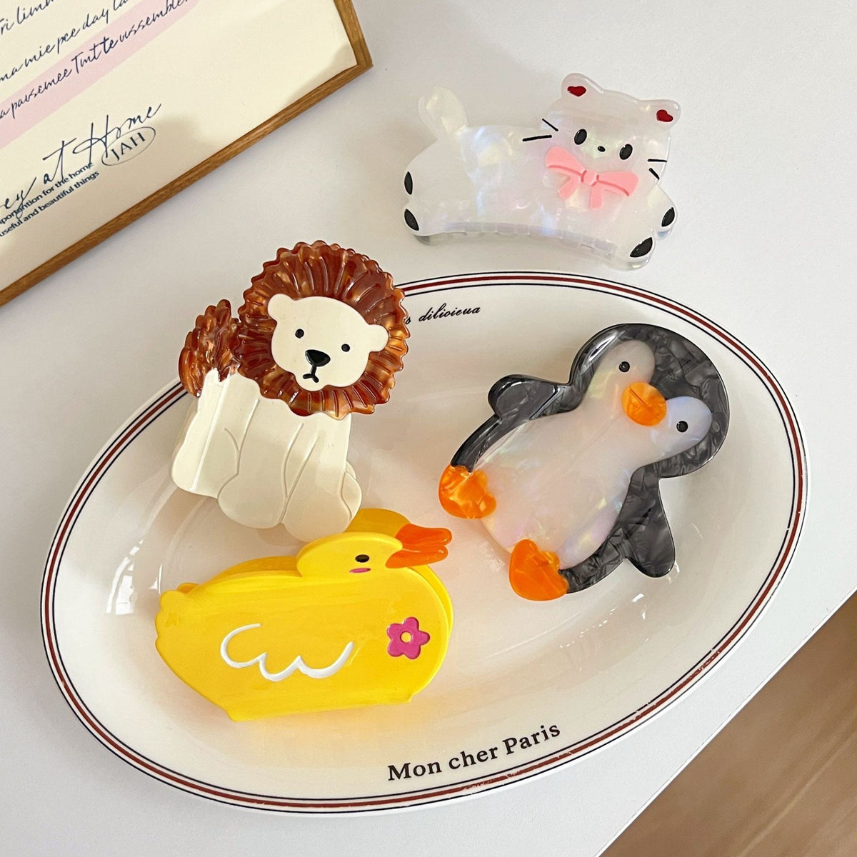 penguin duck animal lion hair claw