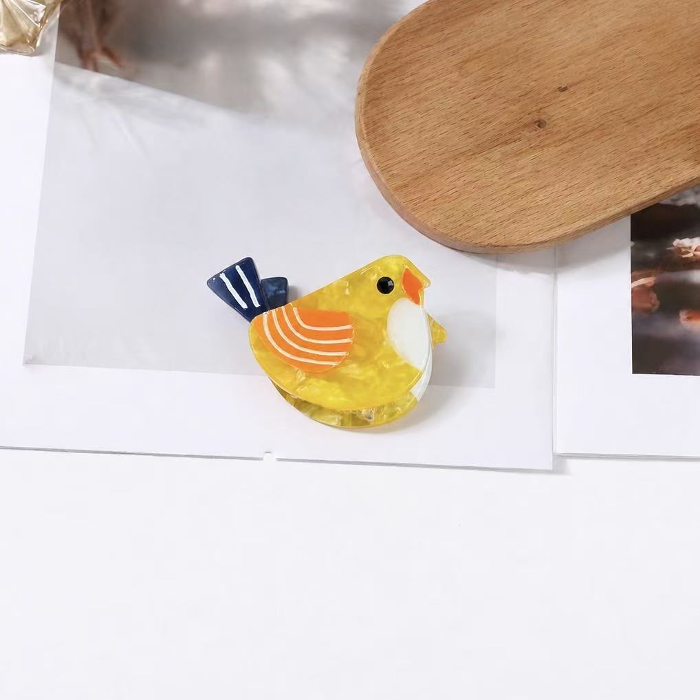 mini bird hair claw