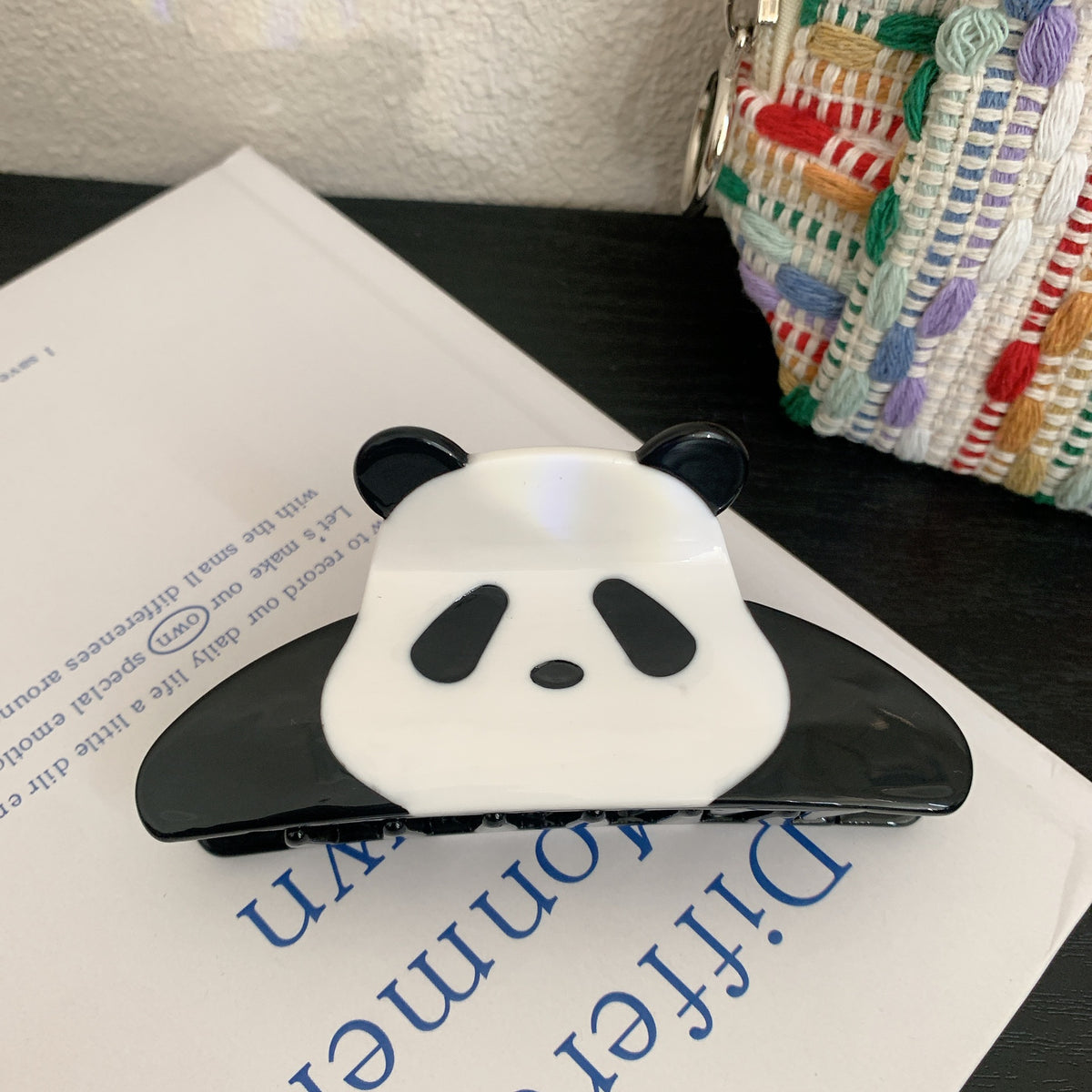 sweet panda hair claw