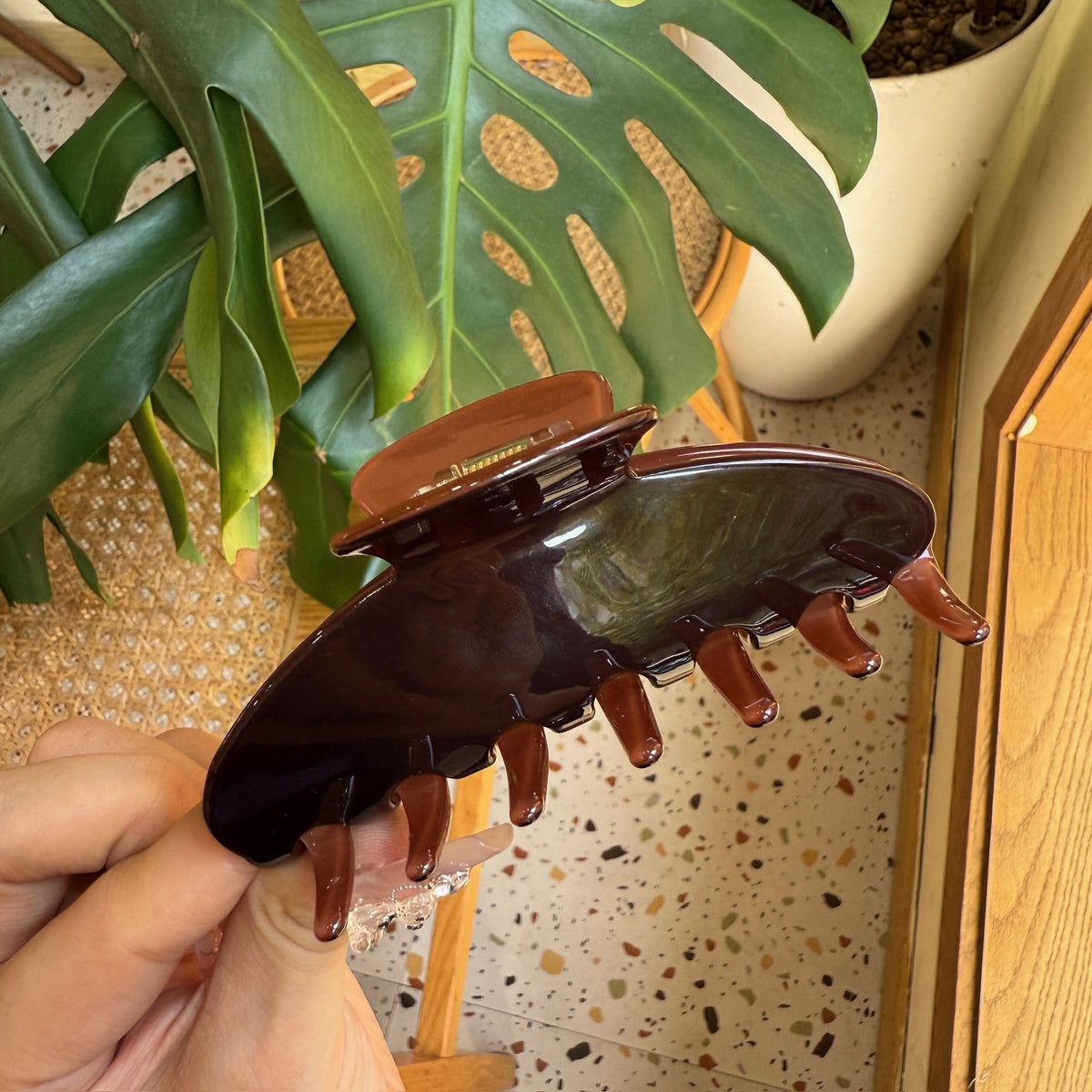 y2k pure color hair claw