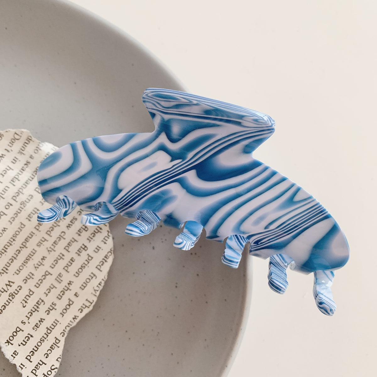 checkerboard acetic acid hairpin hair claw