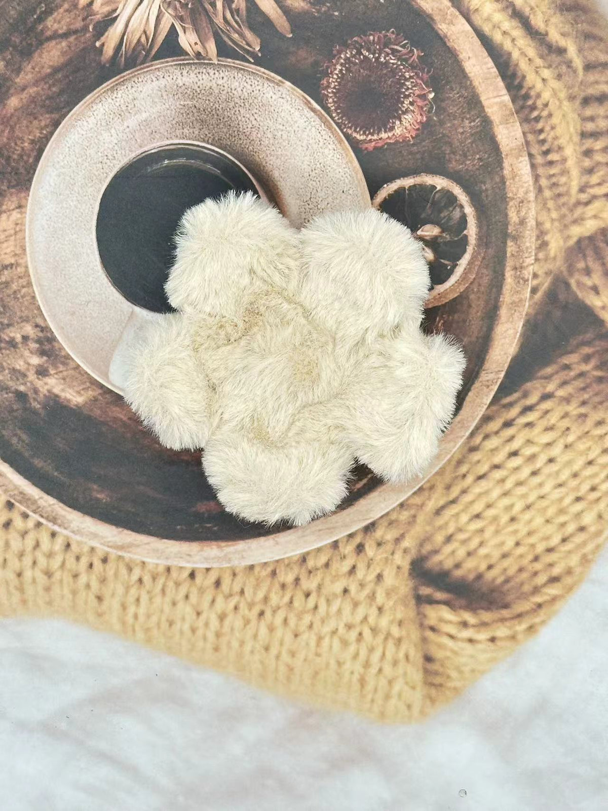 Autumn/Winter Plush Claw Clip