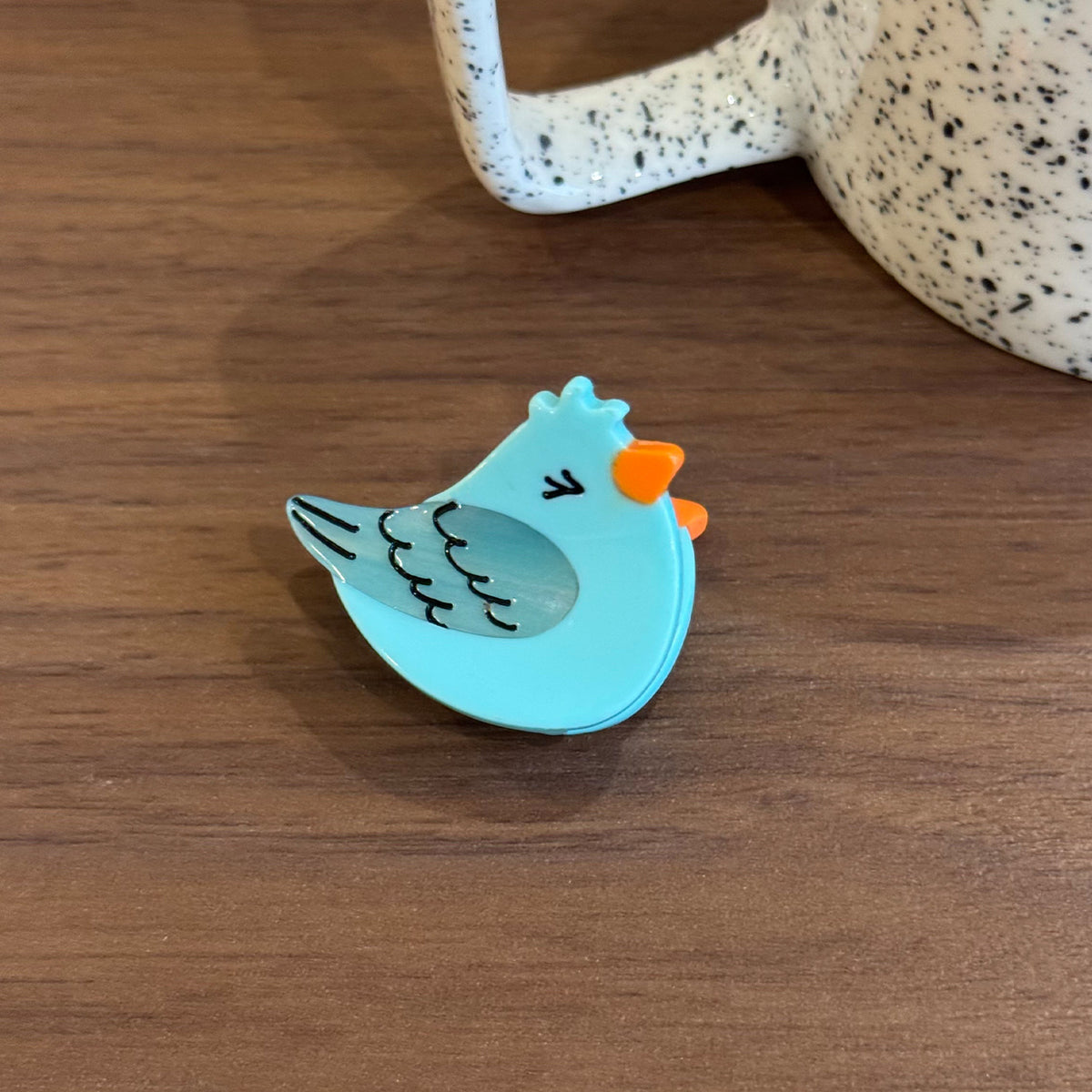 Mini bird hair claw