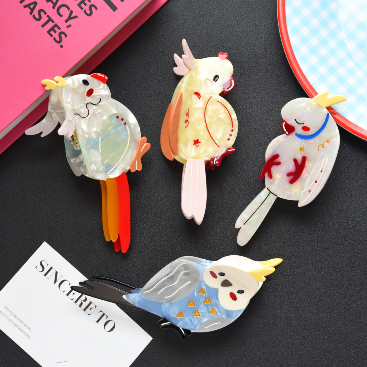 Animal Bird Parrot Hair Claw