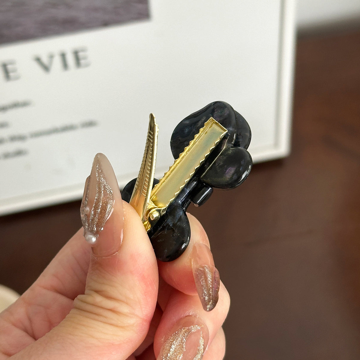duckbill hair clip