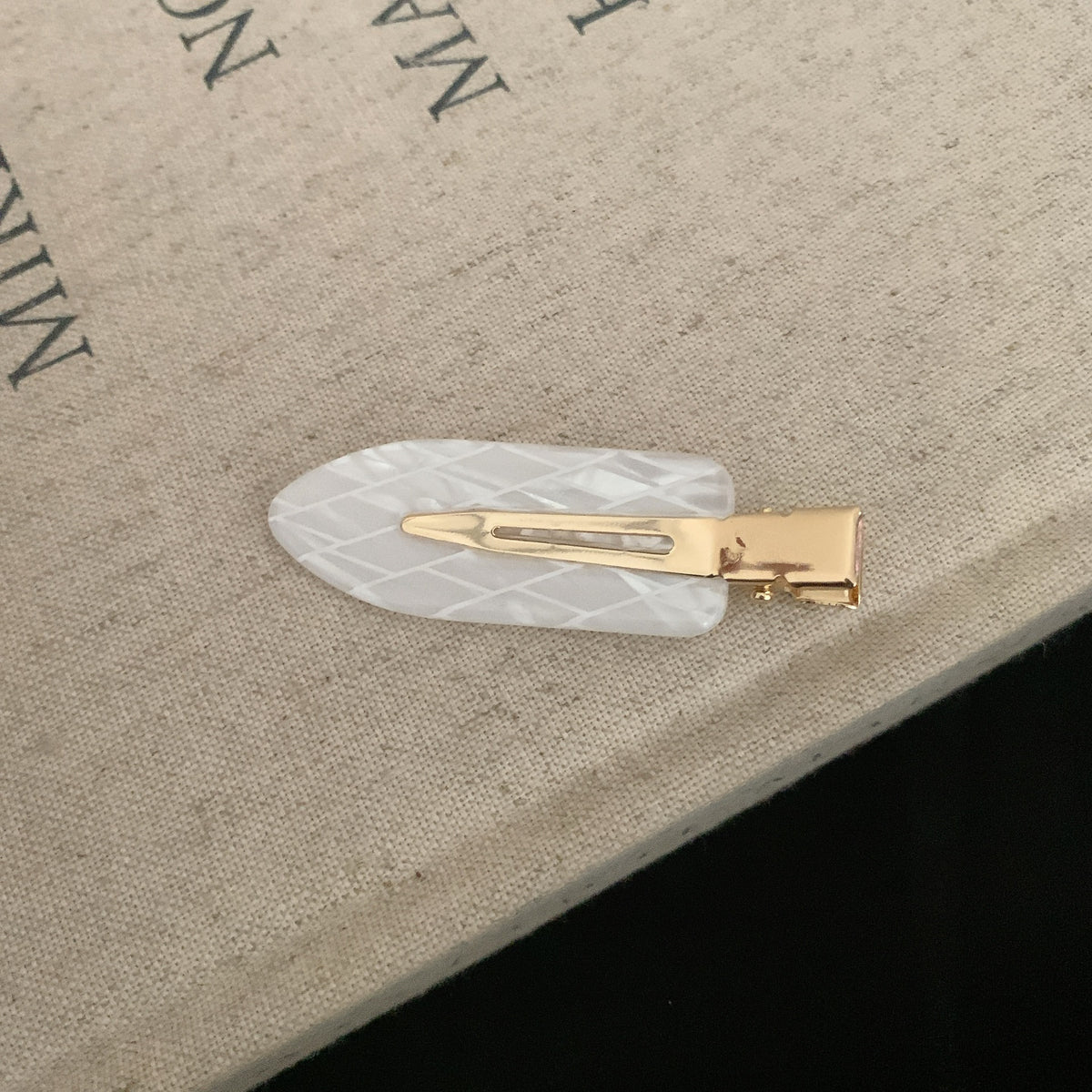 Princess head seamless hairpin hair clip