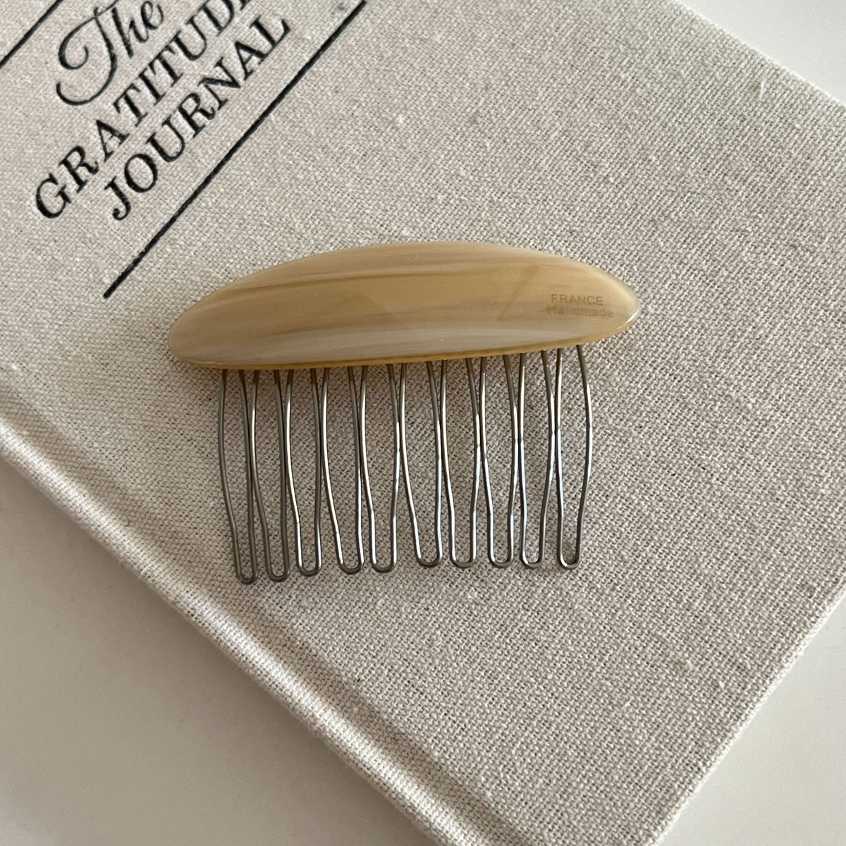 Temperament Broken hair Fixed finishing artifact Hair comb Hair card Female side hairpin Back head hair upside down Comb
