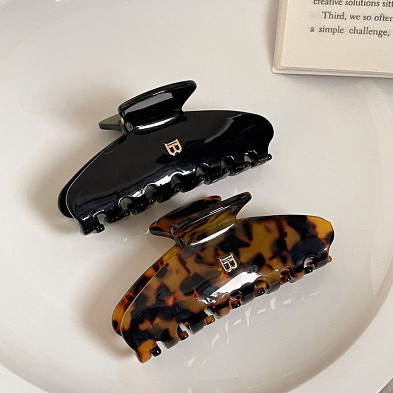 Letter B hair claw