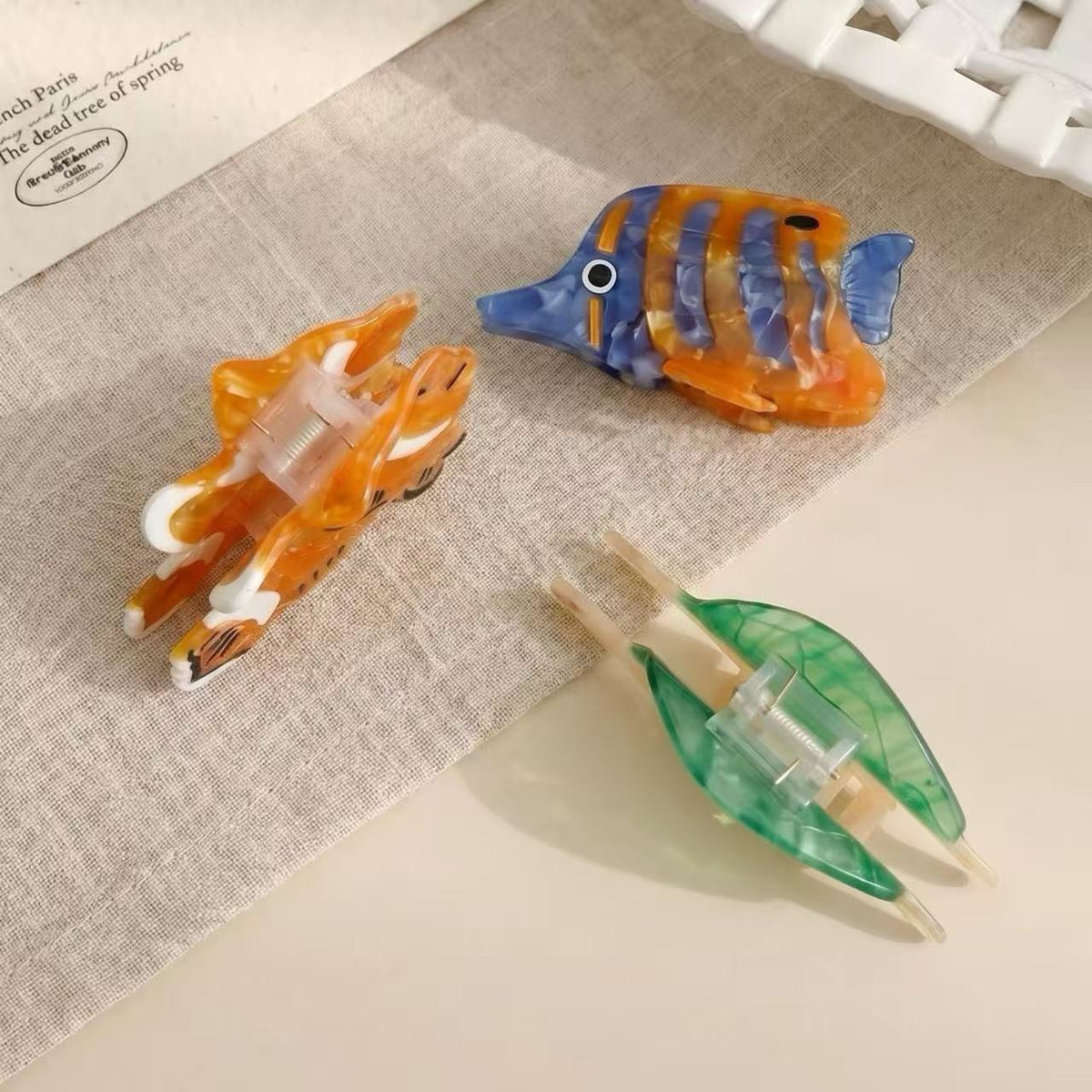sea turtle fish hair claw