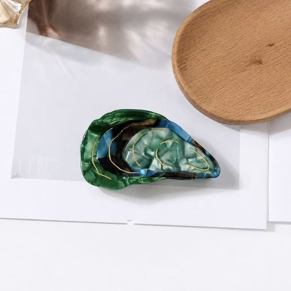 Symphony Shell Hair Claw
