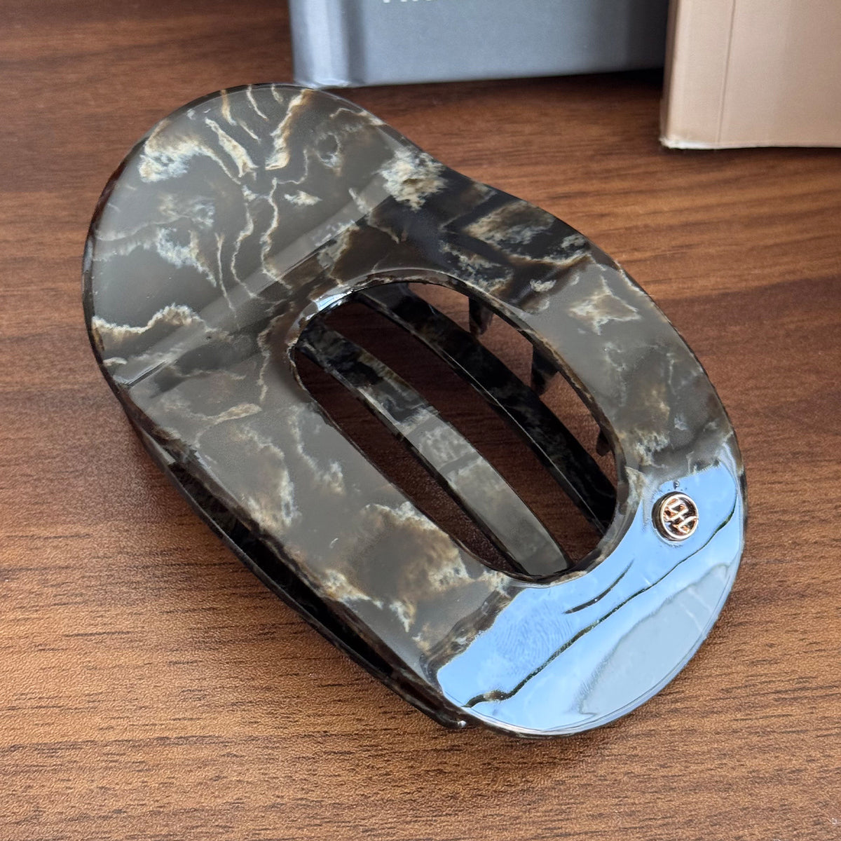 Flat Grab Clip Back Head Disc Hair Claw