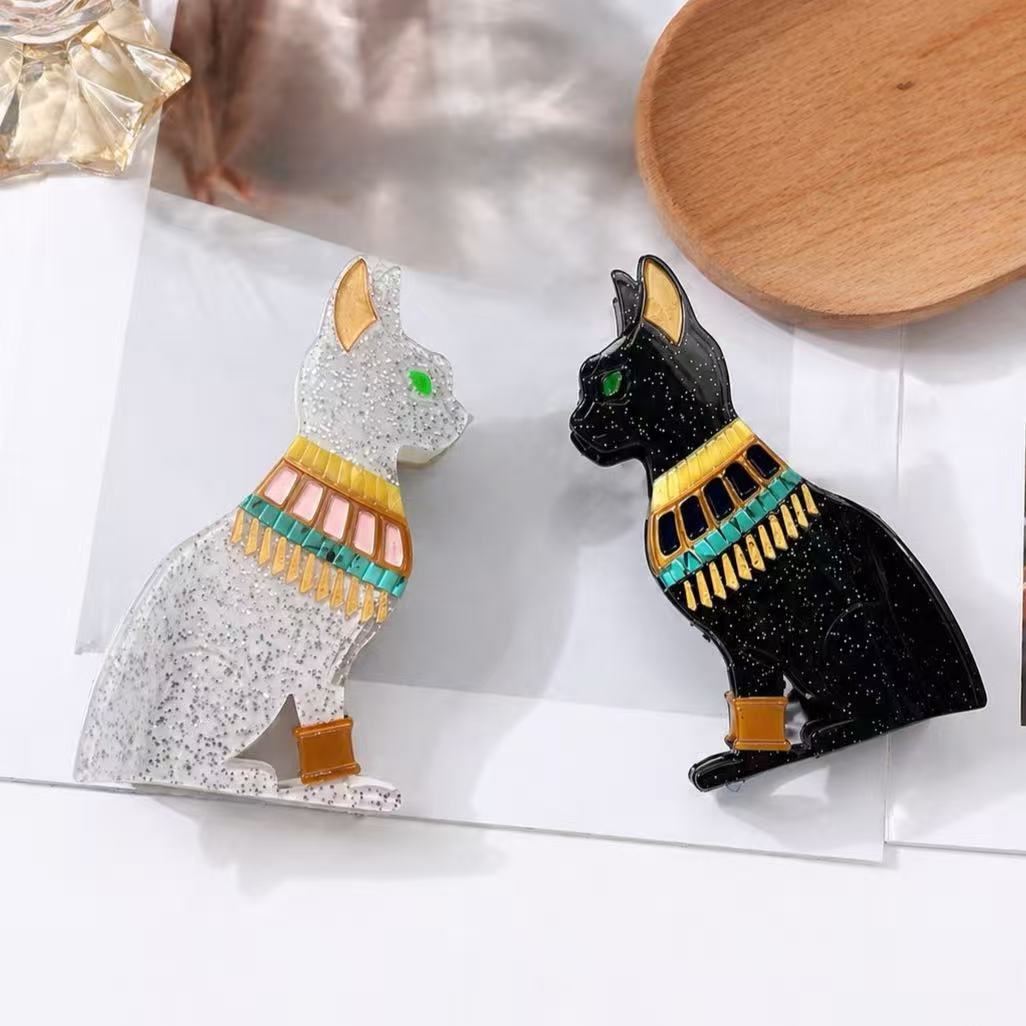 Pharaoh cat hair claw