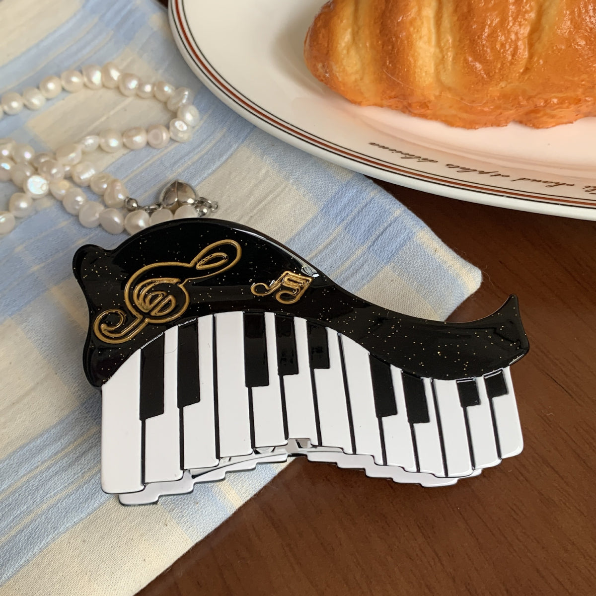 art girls musical instrument Hair Claw