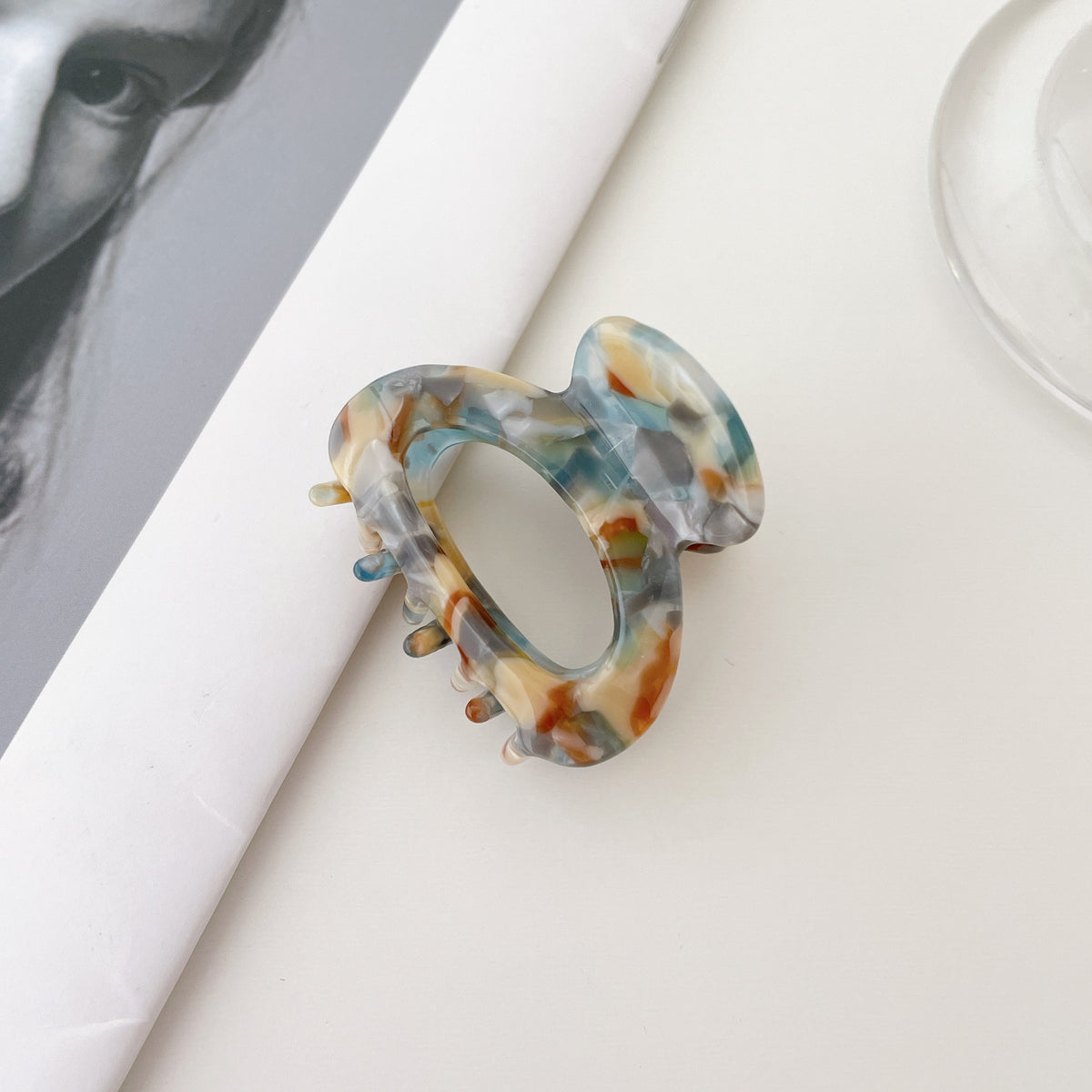 hollow temperament mini small bangs top hair claw