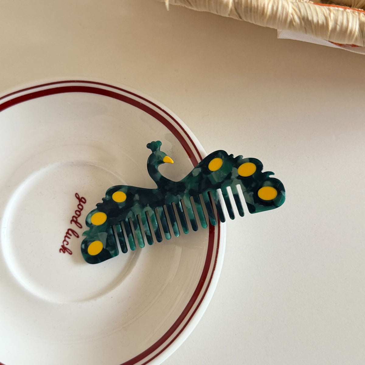 animal hair comb