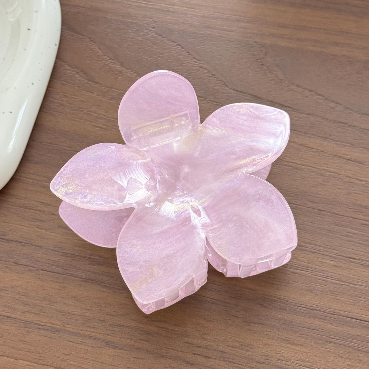 Premium sense colorful egg flower hair claw