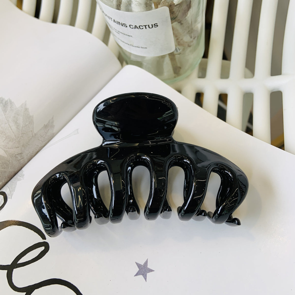 large flower hair claw