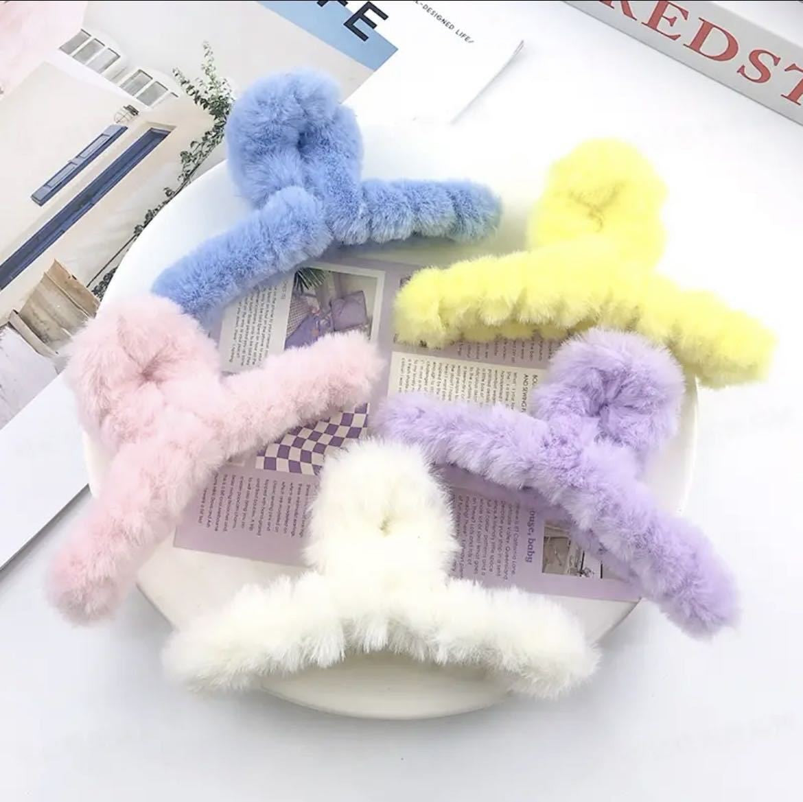 Autumn/Winter Plush Claw Clip