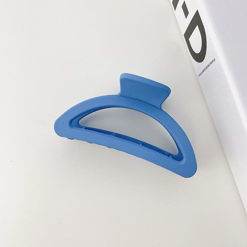 autumn and winter new hair claw resin material solid color clip back head plate hairpin dating